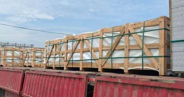 天津 芝麻白花岗岩地铺石出口专车-泰国游