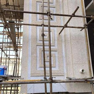 天津 黄金麻花岗岩别墅外墙干挂回纹造型效果