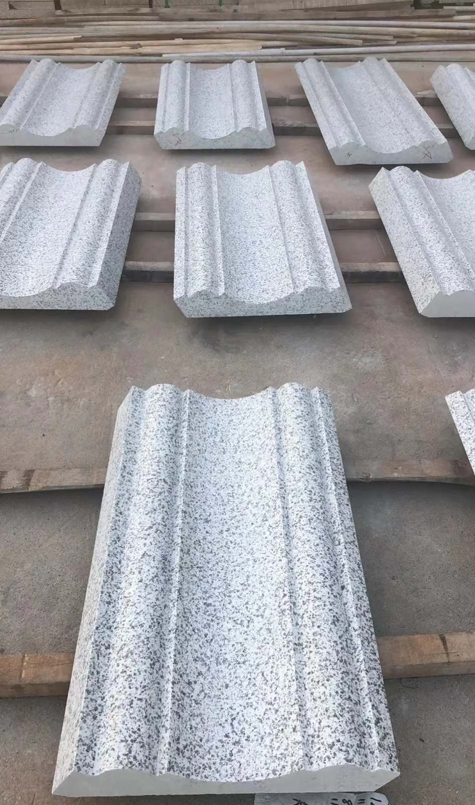 天津 白麻花岗岩光面别墅线条