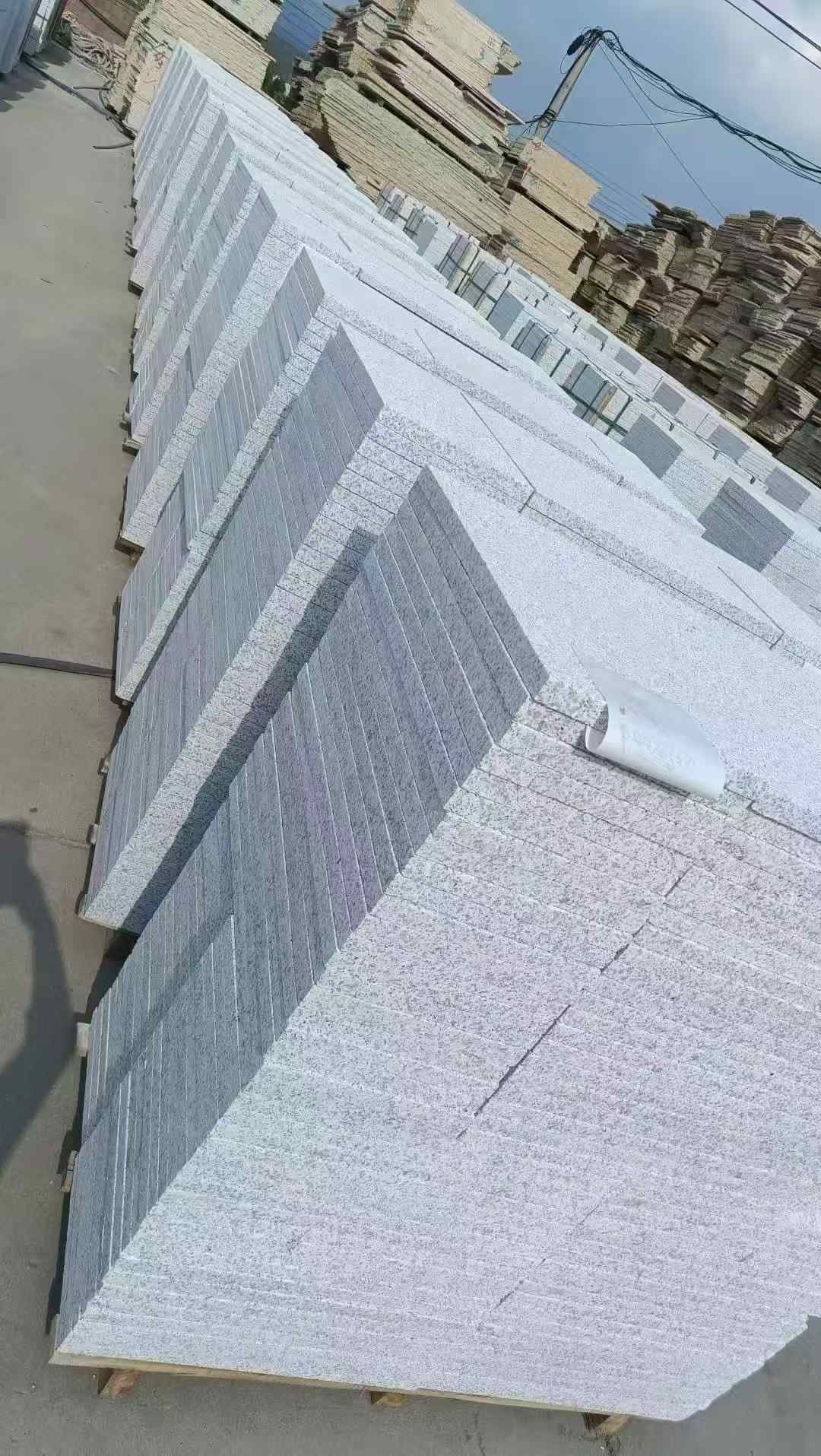 天津 白麻荔枝面花岗岩地铺石