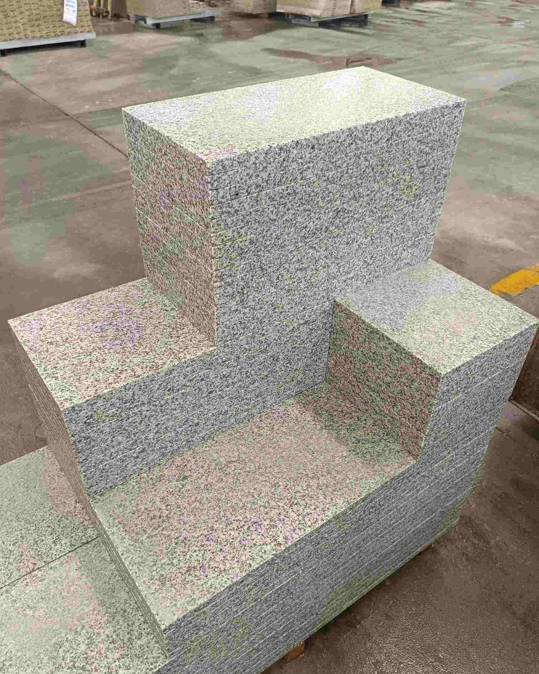 天津 白麻花岗岩荔枝面地铺石