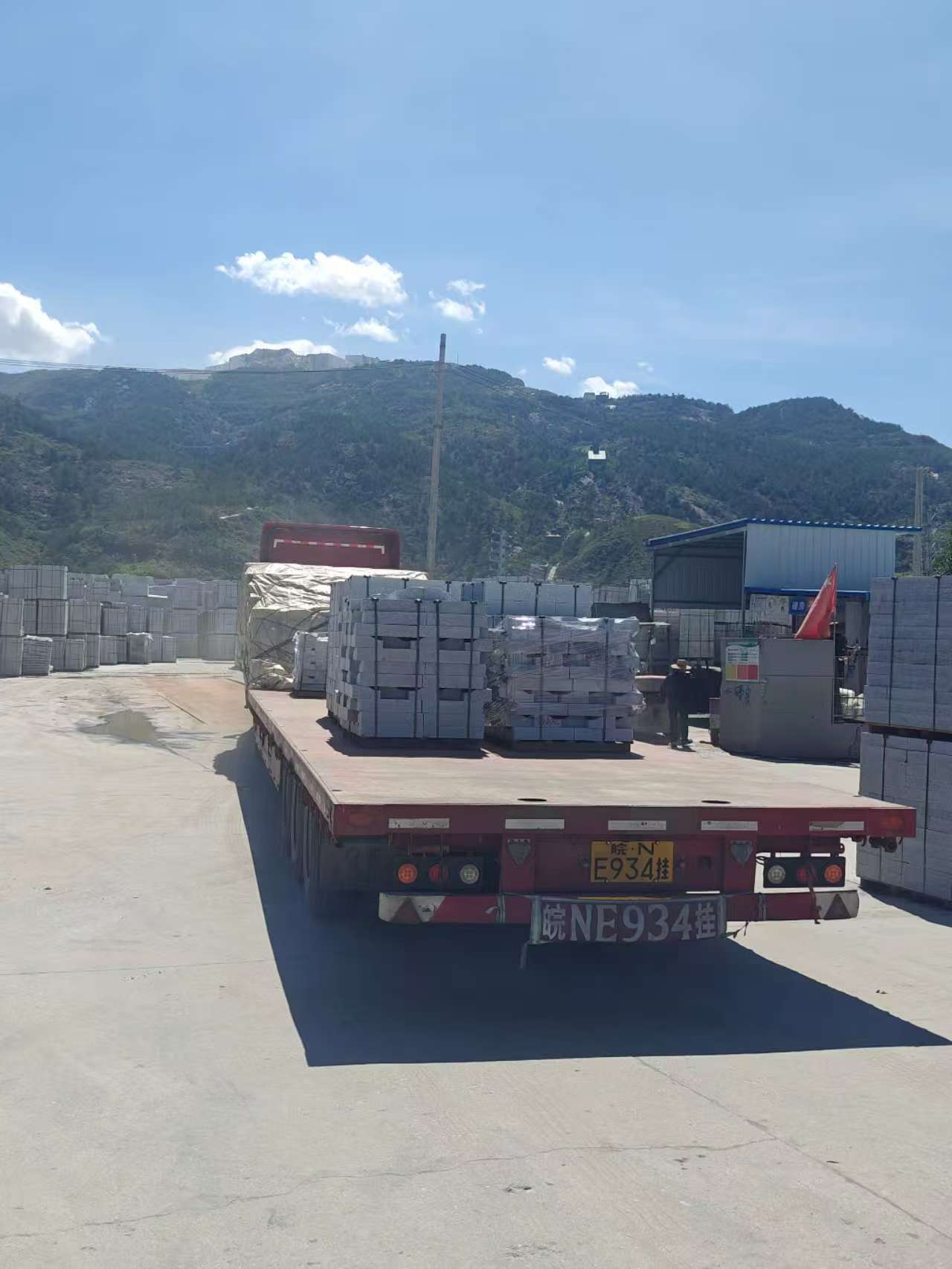 天津 芝麻白仿形路沿石，直形路沿石