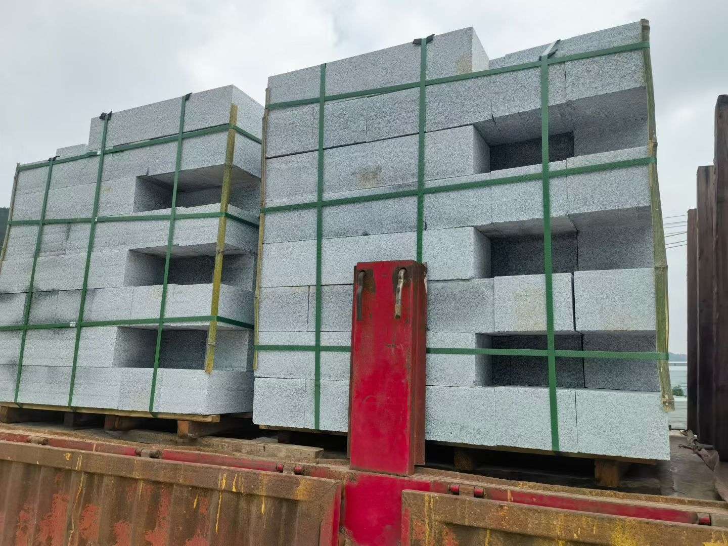 天津 芝麻白花岗岩路沿石，平石，路侧石，马路牙子，路缘石，立缘石，平缘石等