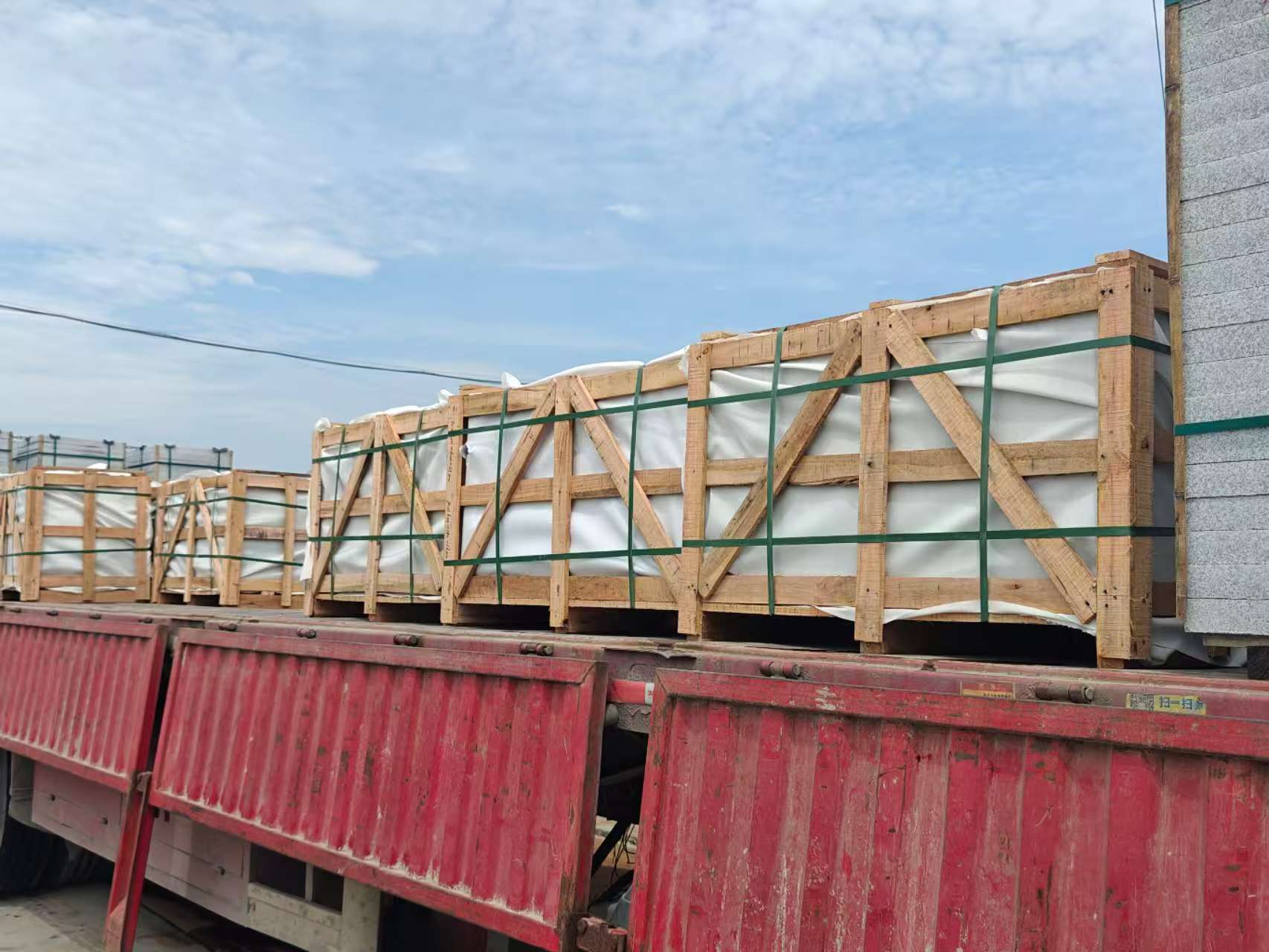 天津 芝麻白花岗岩地铺石出口专车-泰国游